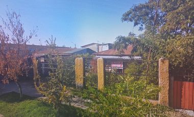 Terreno con casa , oportunidad de negocio