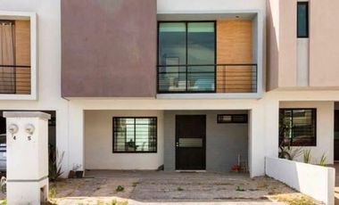 CASA EN VENTA FRACCIONAMIENTO SAN GERADO RESIDENCIAL PLAZA OLIVOS AGUASCALIENTES AGUASCALIENTES