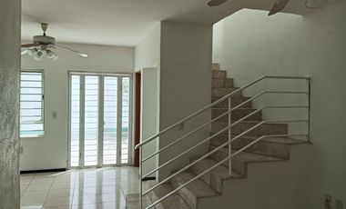 CASA EN RENTA EN COLIMA