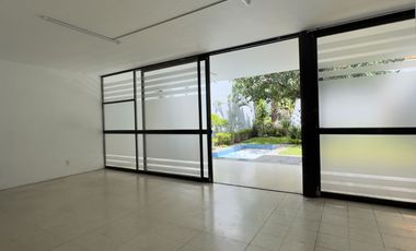 Casa en Renta Colonia Americana uso de suelo mixto