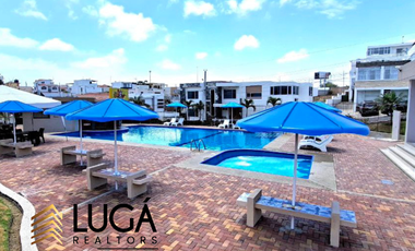 Casa en renta o venta en urbanización privada Manta Beach, Manta Ecuador