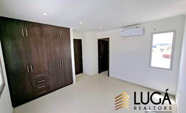 Casa en renta o venta en urbanización privada Manta Beach, Manta Ecuador