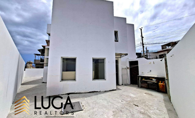 Casa en renta o venta en urbanización privada Manta Beach, Manta Ecuador