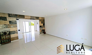 Casa en renta o venta en urbanización privada Manta Beach, Manta Ecuador