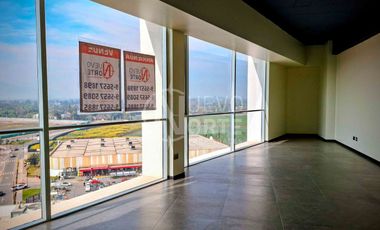 SE ARRIENDA  OFICINA CON VISTA PANORÁMICA HACIA LA CORDILLERA