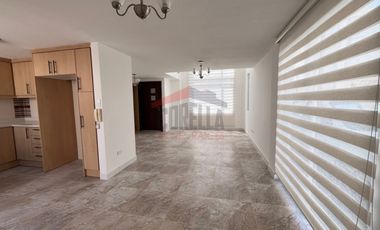 Venta Casa Remodelada Tumbaco Frente Mega Kywi a Una Cuadra Interoceánica Sector Rumihuaico $135.000