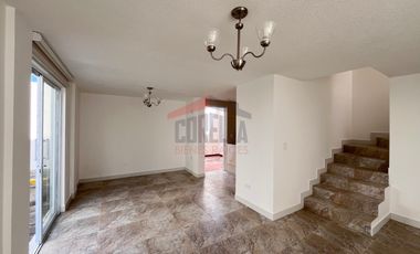 Venta Casa Remodelada Tumbaco Frente Mega Kywi a Una Cuadra Interoceánica Sector Rumihuaico $135.000