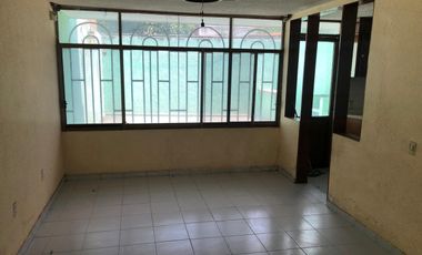 OPORTUNIDAD CASA GRANDE EN ARBOLEDAS CELAYA
