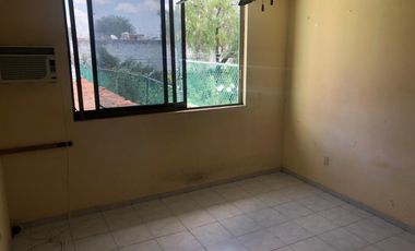 OPORTUNIDAD CASA GRANDE EN ARBOLEDAS CELAYA