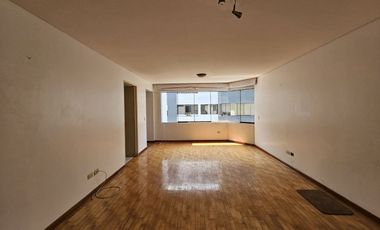 Dpto 2do Piso, 109 m², 2 Dorm., Cerca a Parque