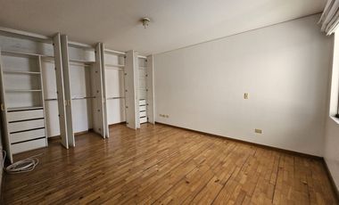 Dpto 2do Piso, 109 m², 2 Dorm., Cerca a Parque