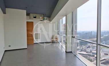 SE VENDE GRAN OFICINA CON ESPECTACULAR VISTA