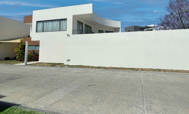 CASA EN VENTA RESIDENCIAL RIO