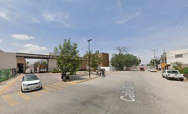 Casa en venta en López Mateos, MEX- NO CRÉDITOS