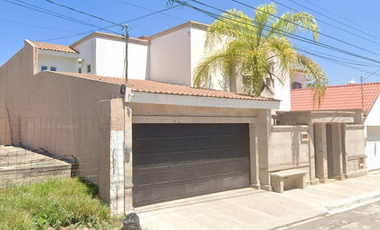 CASA SUPER ATRACTIVA EN RESIDENCIAL SAN PATRICIO SALTILLO COAHUILA