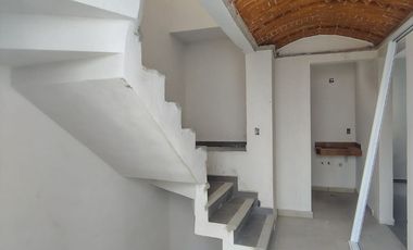 PRE- VENTA EN EXCLUSIVO RESIDENCIAL DE TAN SOLO 17 CASAS CON ALBERCA EN TLAYACAPAN.