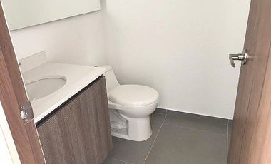 Apartamento en arriendo en Loma Del Escobero, Envigado