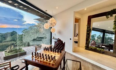 Casa de lujo en condominio exclusivo en Las Palmas — lote de 4.000 m² y 417 m² construidos