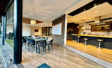 Casa de lujo en condominio exclusivo en Las Palmas — lote de 4.000 m² y 417 m² construidos