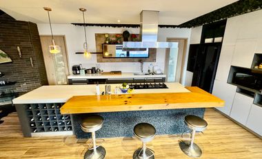 Casa de lujo en condominio exclusivo en Las Palmas — lote de 4.000 m² y 417 m² construidos