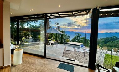 Casa de lujo en condominio exclusivo en Las Palmas — lote de 4.000 m² y 417 m² construidos