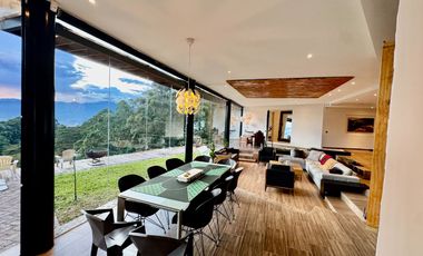 Casa de lujo en condominio exclusivo en Las Palmas — lote de 4.000 m² y 417 m² construidos