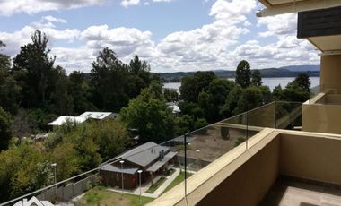 Departamento con vista lateral al lago Villarrica