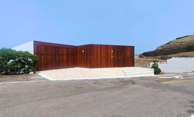 Casa en Venta en Playa Positano con Vista Al Mar, 05 Dorm. 04 Cocheras!