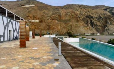 Casa en Venta en Playa Positano con Vista Al Mar, 05 Dorm. 04 Cocheras!