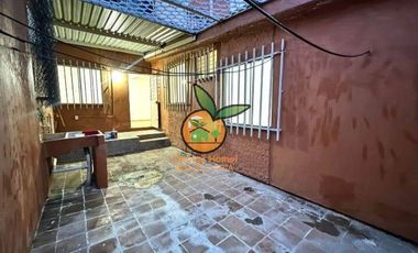 LINDA CASA GRANDE EN ANDADOR, COL. MIRAVALLE, TLAQUEPAQUE