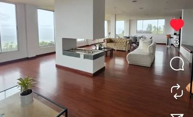 Arriendo de espectacular casa familiar en Cerros de Yerbabuena. SOPO  Disfrute de la tranquilidad y el espacio en esta impresionante casa de 440 m² ub