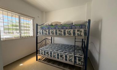 VILLAMIL PLAYAS VENDO CASA EN URB. ACAPULCO CON SALIDA AL MAR