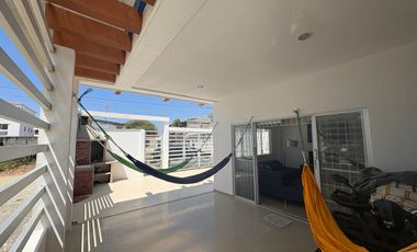VILLAMIL PLAYAS VENDO CASA EN URB. ACAPULCO CON SALIDA AL MAR