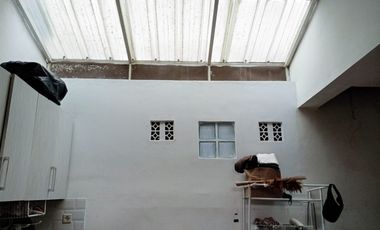 DIIJUAL RUMAH MINIMALIS LOKASI STRATEGIS DALAM KOMPLEK CIGANITRI BANDUNG