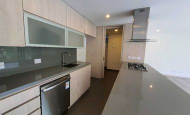 VENDO APARTAMENTO EN LAS PALMAS POBLADO