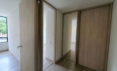 VENDO APARTAMENTO EN LAS PALMAS POBLADO