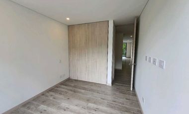 VENDO APARTAMENTO EN LAS PALMAS POBLADO
