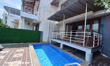 RUMAH BAGUS MINIMALIS SAYAP DAGO View Valley Udara Sejuk di Bandung Utara