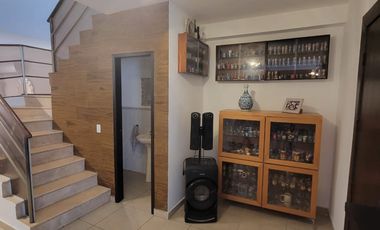 En venta lujosa casa esquinera en Ciudad Celeste, primeras etapas, Nuevo Samborondon