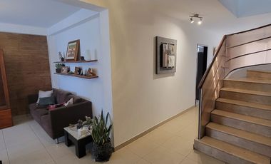 En venta lujosa casa esquinera en Ciudad Celeste, primeras etapas, Nuevo Samborondon