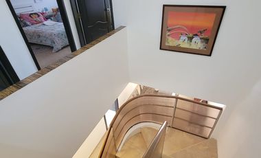 En venta lujosa casa esquinera en Ciudad Celeste, primeras etapas, Nuevo Samborondon