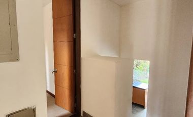 Espectacular casa en arriendo en Encenillos de Sindamanoy, Chía  ¡Vive en el paraíso de la tranquilidad! Esta hermosa casa de 3 habitaciones, ubicada