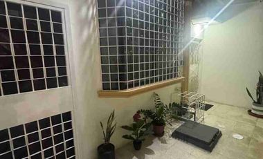 CASA RENTERA DE VENTA EN
VERNAZA NORTE