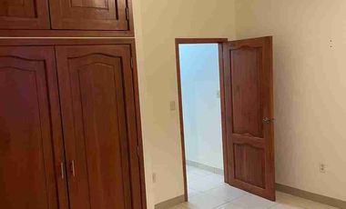 CASA RENTERA DE VENTA EN
VERNAZA NORTE
