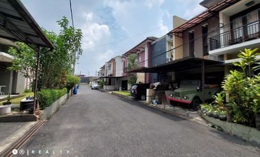 RUMAH Di Lingkungan Cluster Exclusive Tengah Kota Bandung