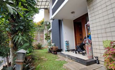 RUMAH Di Lingkungan Cluster Exclusive Tengah Kota Bandung