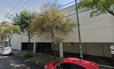 ESPACIO COMERCIAL ANTES UTILIZADO COMO SUCURSAL BANCARIA OFERTA INVERSIÓN