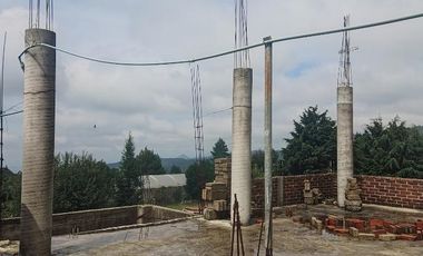 CASA EN VENTA EN HUITZILAC CON 4 LOCALES  COMERCIALES