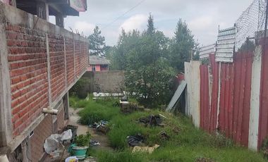 CASA EN VENTA EN HUITZILAC CON 4 LOCALES  COMERCIALES