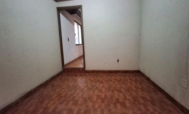 Hermosa Casa con 4 Recámaras en Venta. Llano de Los Báez, Ecatepec